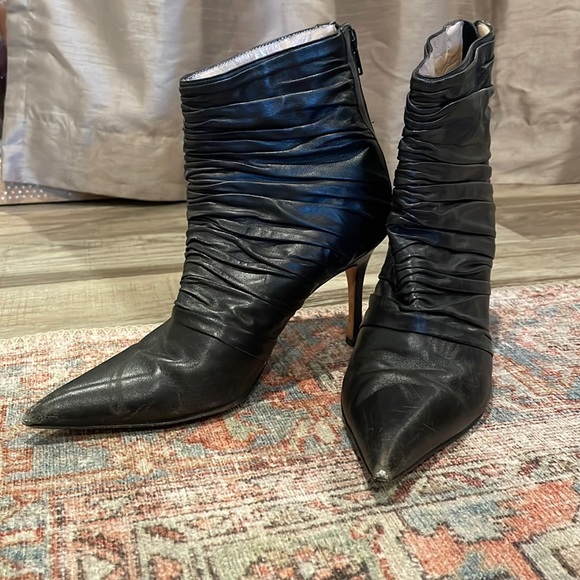 Manolo Blahnik Black Bootie’s Size 37 (7) - Picture 1 of 7